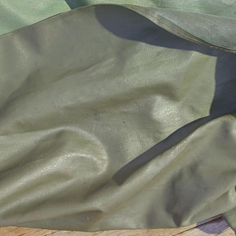 Plato, tarpaulin, PVC blade, 0.45 mm thick, size: long width, 85*85*50CM, five faceless masks, bottom-covered holes, green