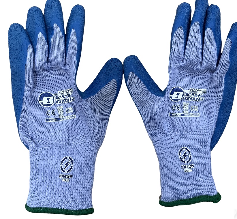 DGX31 SIZE: AVERAGE MASS: MATERIAL: DEFORESTED/EMULSIFIABLE BLUE