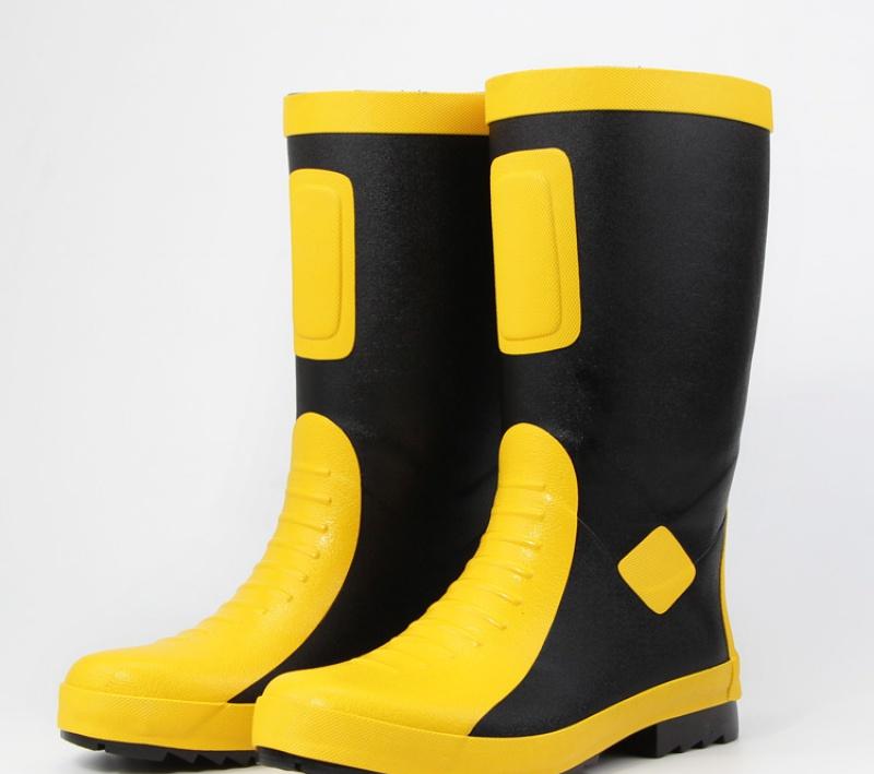 Qiaobolai firefighting boots, rubber, puncture-proof, high-top water shoes, comfortable steel toe and steel bottom, size 43, yellow